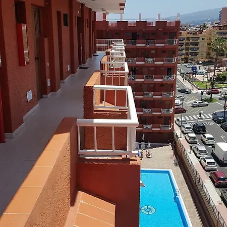 Edificio Seguro De Sol, Puerto La Cruz, Islas Canarias Tenerife